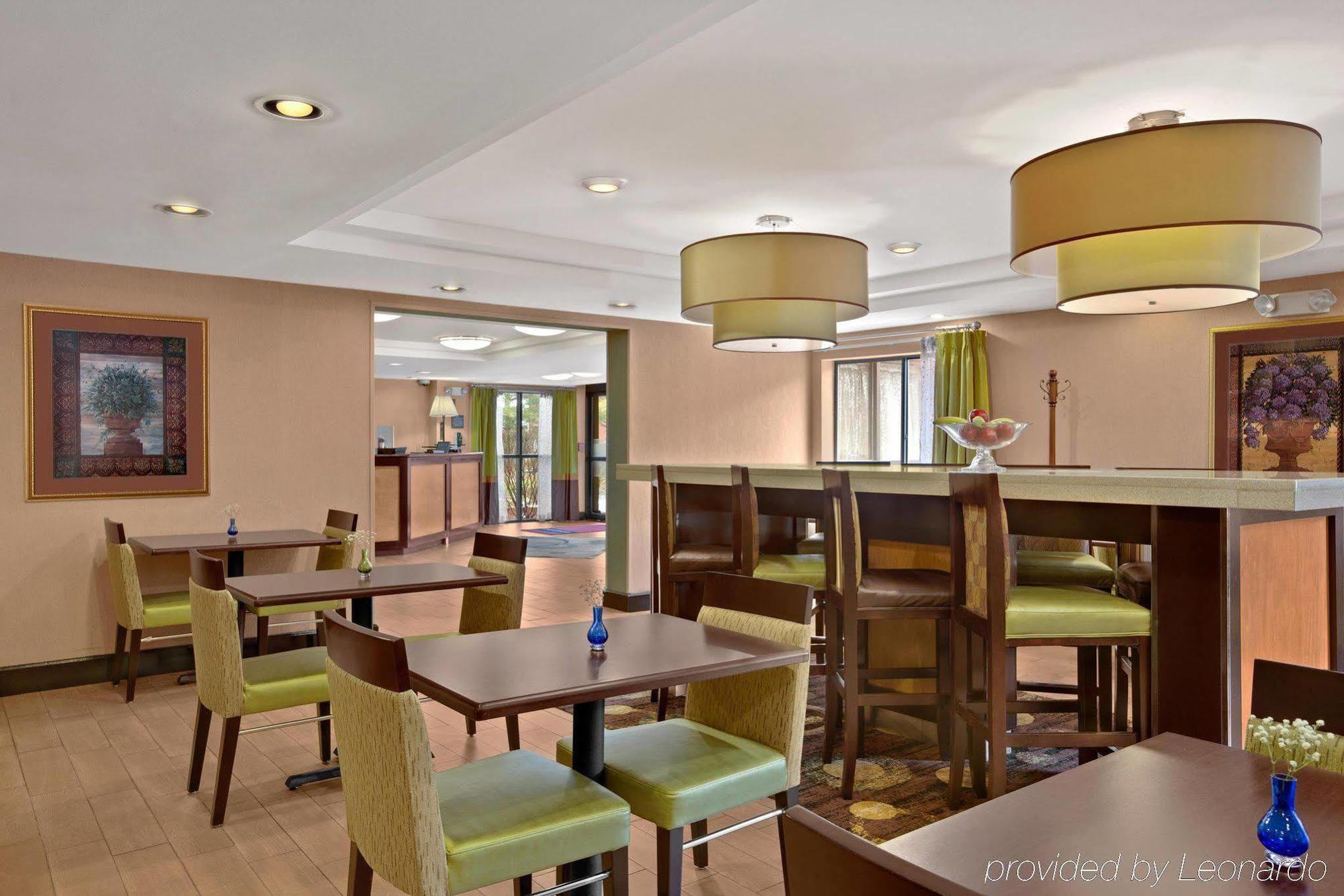 Holiday Inn Express Hartford South - Rocky Hill By Ihg Eksteriør billede